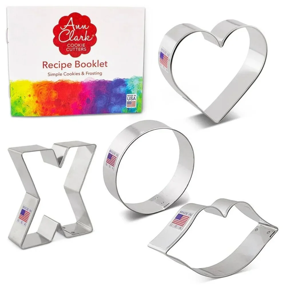 Anne Clark Valentine Cookie Cutter Set Recipe Frosting‎ Booklet Lips X O Heart